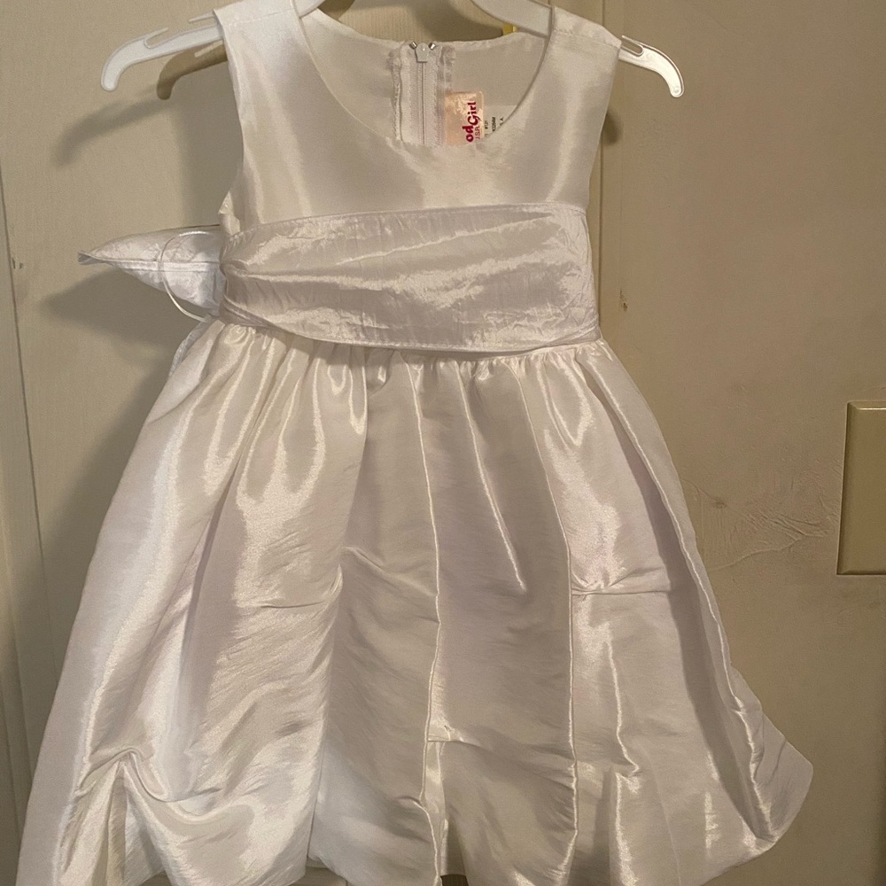 BNWT Infant sized large baptism/blessing/Easter dress